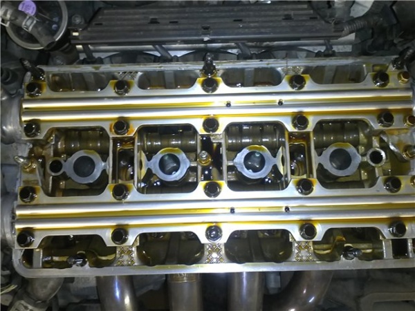 Что такое двигатель DOHC? Двигатель DOHC – что это такое и как...