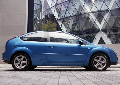 Габариты машины форд фокус 2. Седан Ford Focus II